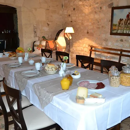 Mas Petit Bed and breakfast